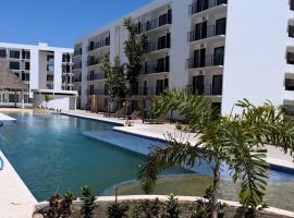 Bonito y Comodo Departamento con Alberca cerca de la Playa，位于Naranjo的酒店