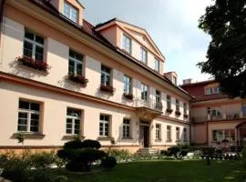 布拉格城堡酒店