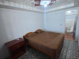 Nias Frank Accomodation，位于Lagudri的青旅