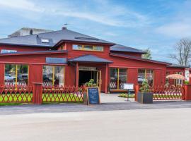 Slottsgården Hotell & Restaurang，位于瓦斯泰纳的酒店