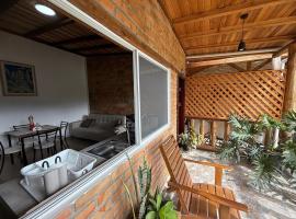 Rustic Villa in a Natural Setting，位于洛哈的酒店