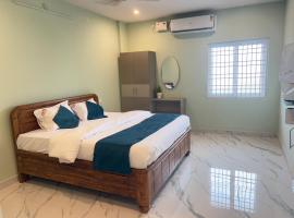 SLDT STAY Inn，位于Sabbavaram的酒店