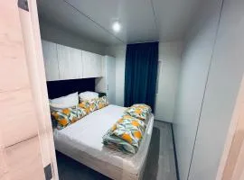 Mobile home sunshine