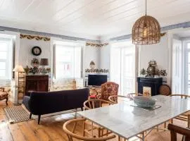 Central 3 Bedroom Apartment in Ericeira