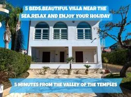 La Terrazza sul Tramonto - Luxury Villa near the sea in San Leone - Parking and Air Conditioning