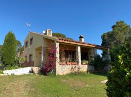 La Kolina Casa Rural，位于Xerta的木屋