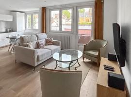 Aux portes de Lille, grand T3 avec balcon et Wi-Fi，位于Loos的酒店