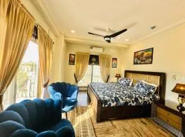 Luxury and Cozy 1 Bed Apartment Bahria Town Rawalpindi