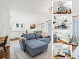 Nexstay Design Wohnung mit Loggia und Parkplatz