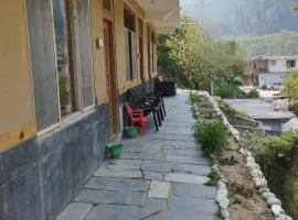 Tirthan Hill Wander Stay