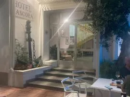 Hotel L'Ancora