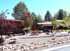 Roundhouse Resort