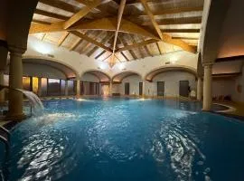 塞万提斯温泉酒店