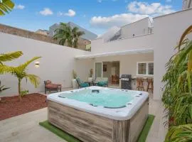 Mojo Surf Yoga House