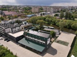 所博科夫酒店，位于赫梅利尼茨基的酒店