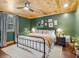 6- Moccasin Bend Cottage