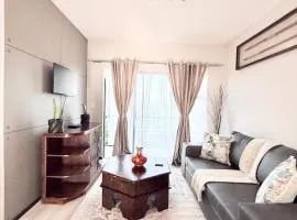Dream Orchards Broadacres Apartment
