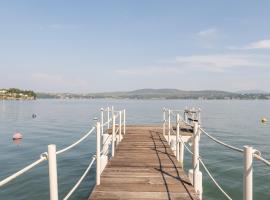 Comoda Habitacion en Hotel con Vista al Lago, Tequesquitengo，位于特克塞丁戈的酒店