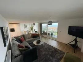 Sea View Luxury Apartment