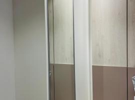 Departamento temporario en Encarnación!，位于Caña de Castilla的酒店