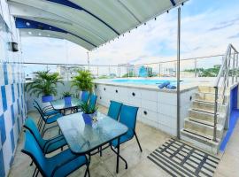 Hotel la Ciudad，位于巴兰卡韦梅哈的酒店