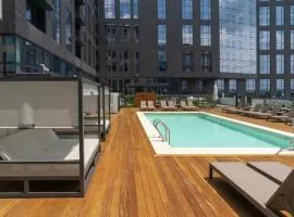 South End Apartment w Fireplace Gym & Pool