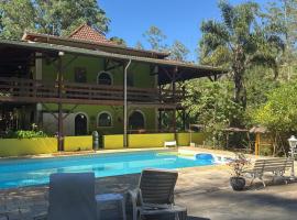 Casarão verde，位于圣路易斯-杜帕赖廷加的酒店