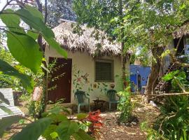 Mayan Bungalow Near Chichén，位于奇琴伊察的酒店