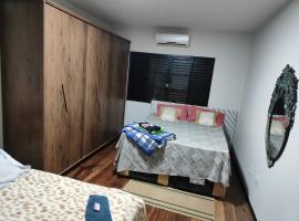 Pousada Canto dos Pássaros，位于Cianorte的酒店