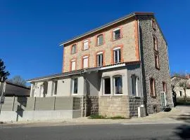 La Bamboche - Gîte et salle