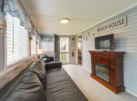 Large Yard Walkable Cottage in Old Orchard Beach!
