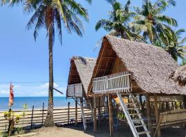Mads Hayahay Beach Resort，位于Pilar的民宿