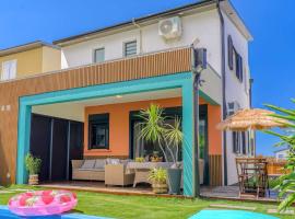 Villa Idylle quatre etoiles，位于Rivière的酒店