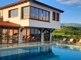 Macedonium Luxury Villa with pool & panoramic view