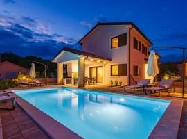 Villa Navis，位于克拉斯的酒店