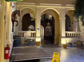 Oasis Inn Budapest，位于布达佩斯的酒店