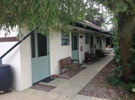 Beoley Lodge，位于雷迪奇的酒店