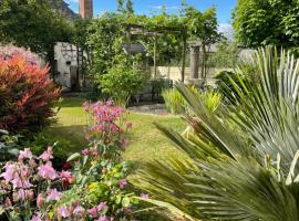 Le Gîte Du Malt，位于Savigny-le-Vieux的酒店