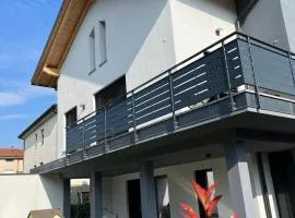 Casa Darcellas trilocale in a4 con giardino