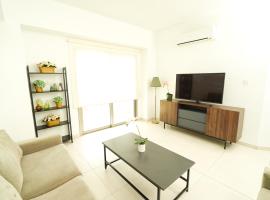 Halcyon Central Apartments，位于拉纳卡的酒店