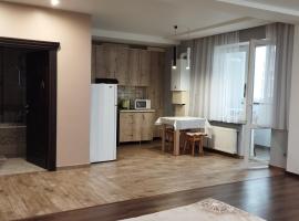 Автовокзал Макдональдс ПортCity，位于卢茨克的酒店