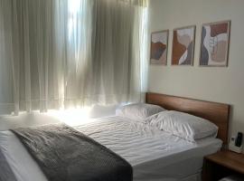 Emas hotel，位于Mineiros的酒店