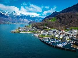 Walensee House & Apartments，位于安特特泽的酒店