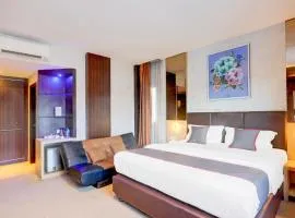 Townhouse Oak Batam near Grand Batam Mall formerly Lucky Star Hotel