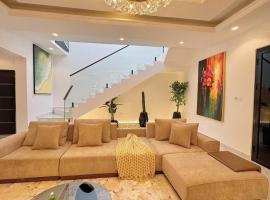 Luxury Furnished Apartment in abuja，位于阿布贾的酒店