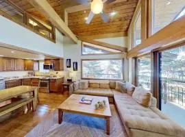 Crestwood 2301 Premier 2 Bedroom Plus Loft
