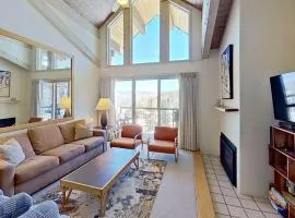 Crestwood 3211 Standard 3 Bedroom Plus Loft
