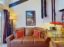 Crestwood 3301 Deluxe 1 Bedroom Plus Loft