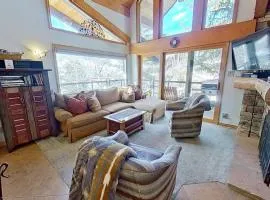 Crestwood 3304 Premier 1 Bedroom Plus Loft