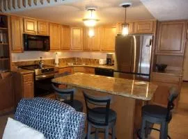 Crestwood 3305 Deluxe 1 Bedroom Plus Loft